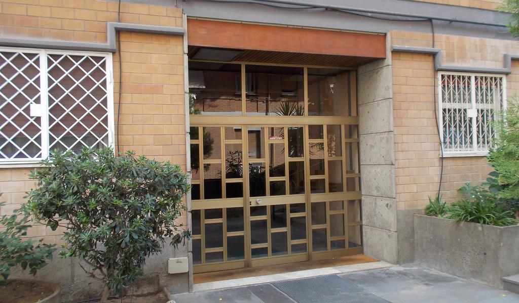 Roma Tourist House Hotel Exterior photo